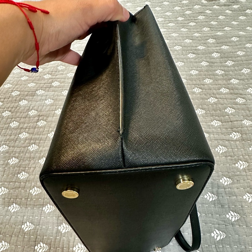Michael Kors Tote - Picture 4 of 7